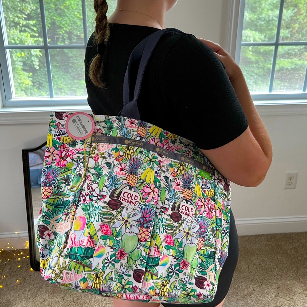 EXCLUSIVE LEsport Aloha bag set